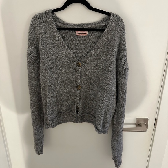 Urban Outfitters Ozzy Box Cardigan - Size Large - Picture 2 of 3